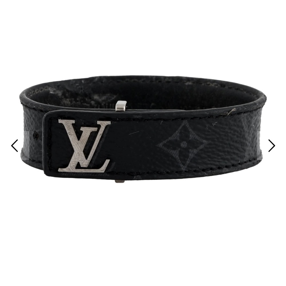 Louis Vuitton Leather LV Slim Wrap Bracelet with silver tone hardware